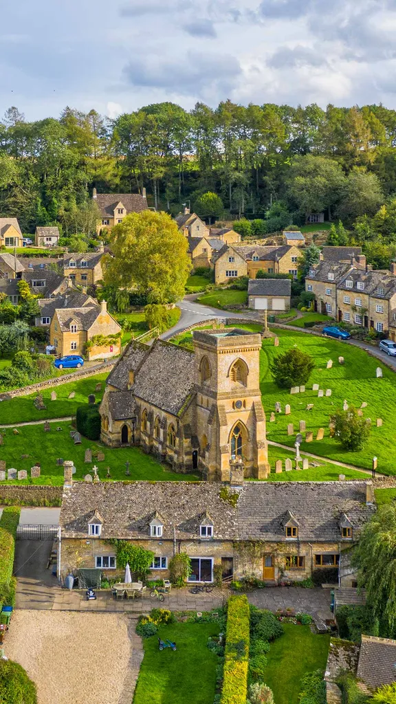 'Cot' in this town's charms