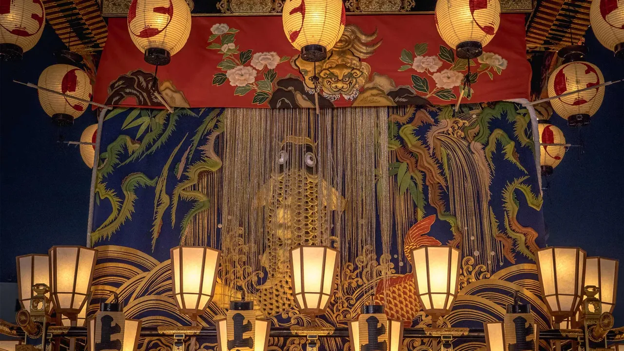 今日は秩父夜祭の大祭り