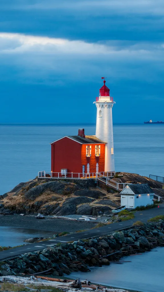 Unis sous la feuille d&rsquo;&eacute;rable du Pacifique &agrave; l&rsquo;Atlantique !