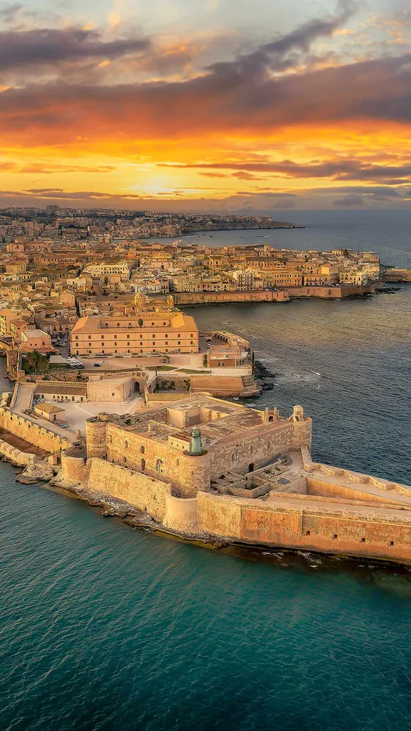 Syracuse at sunset, Sicily, Italy