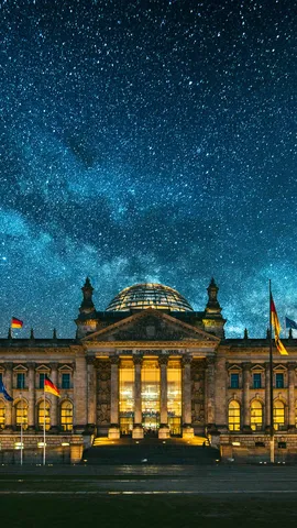Der Reichstag in all seiner Pracht