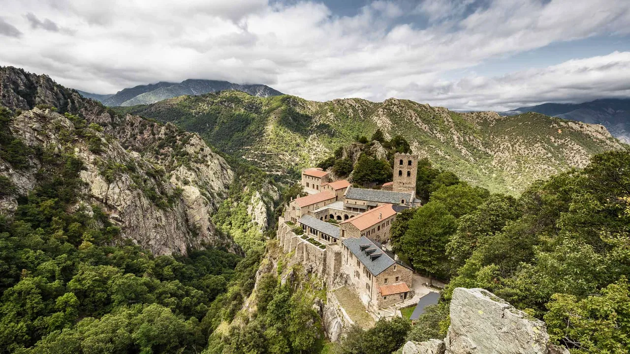 Une abbaye mill&eacute;naire