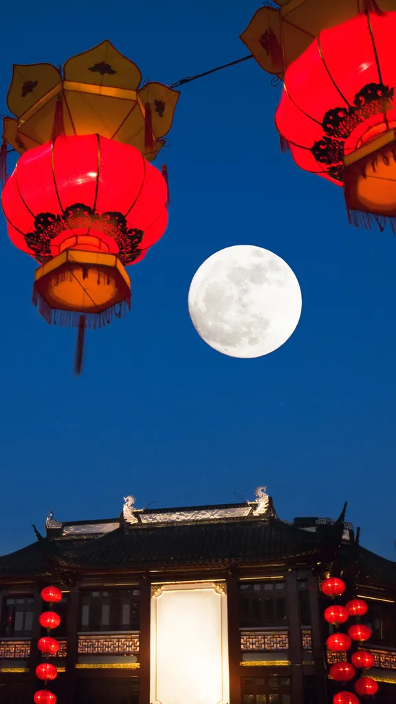 海上生明月，天涯共此时