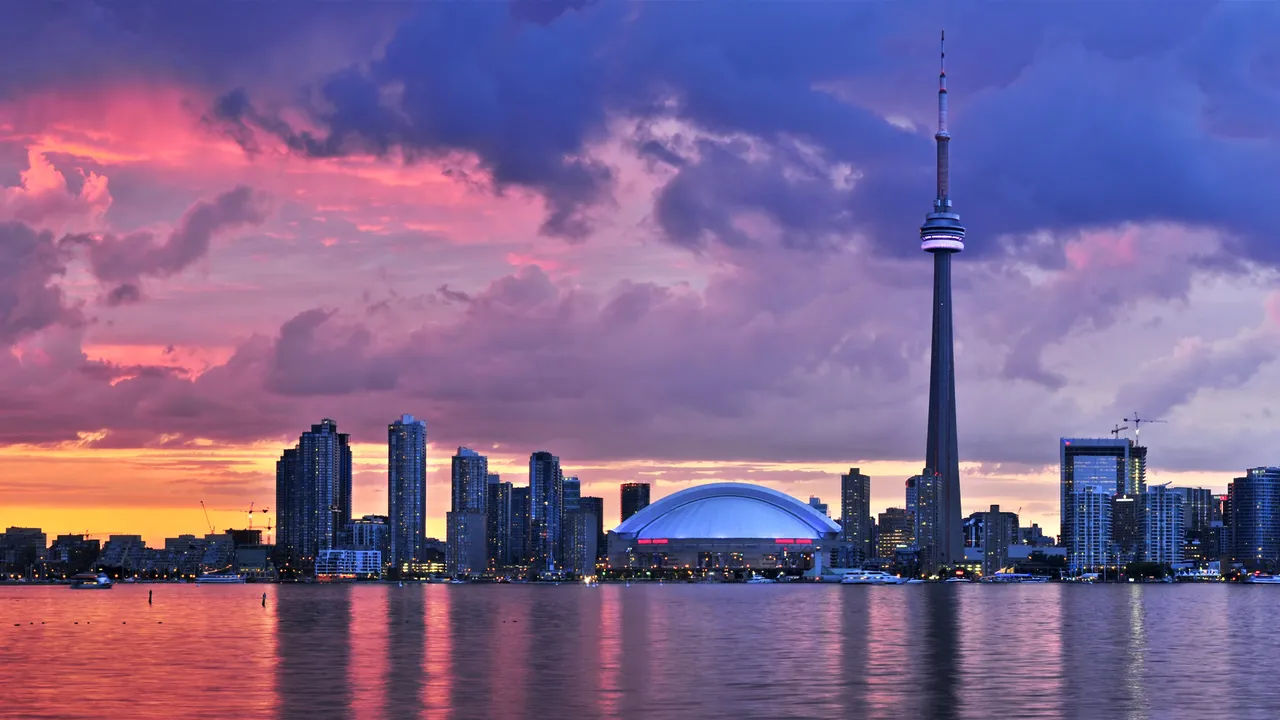 Grab your popcorn, Toronto