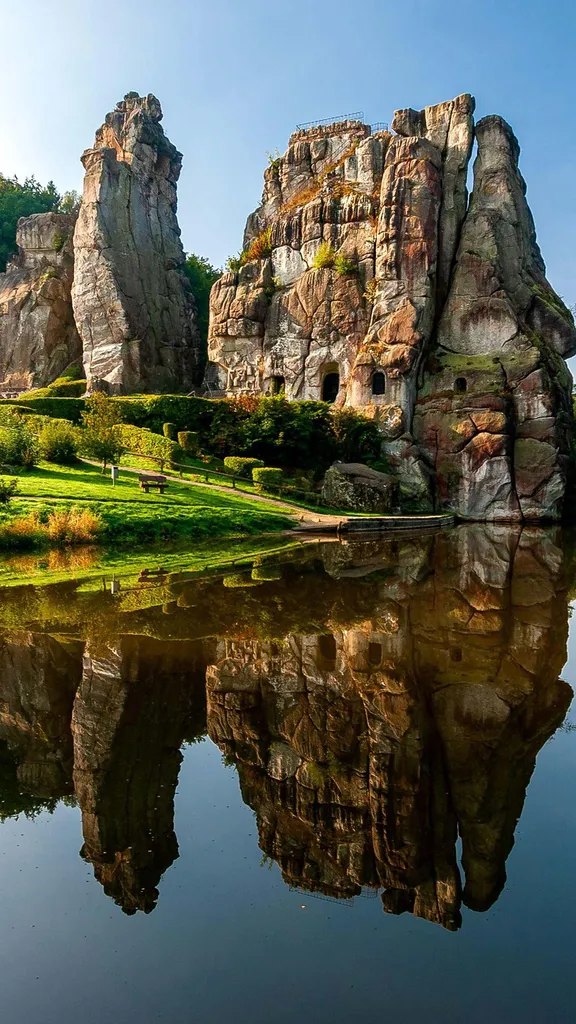 Magische Steinzeitfelsen