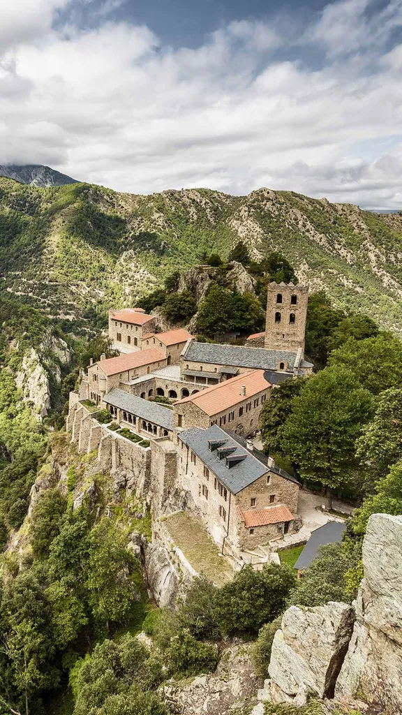 Une abbaye mill&eacute;naire