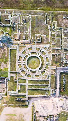 Pietre degli d&egrave;i