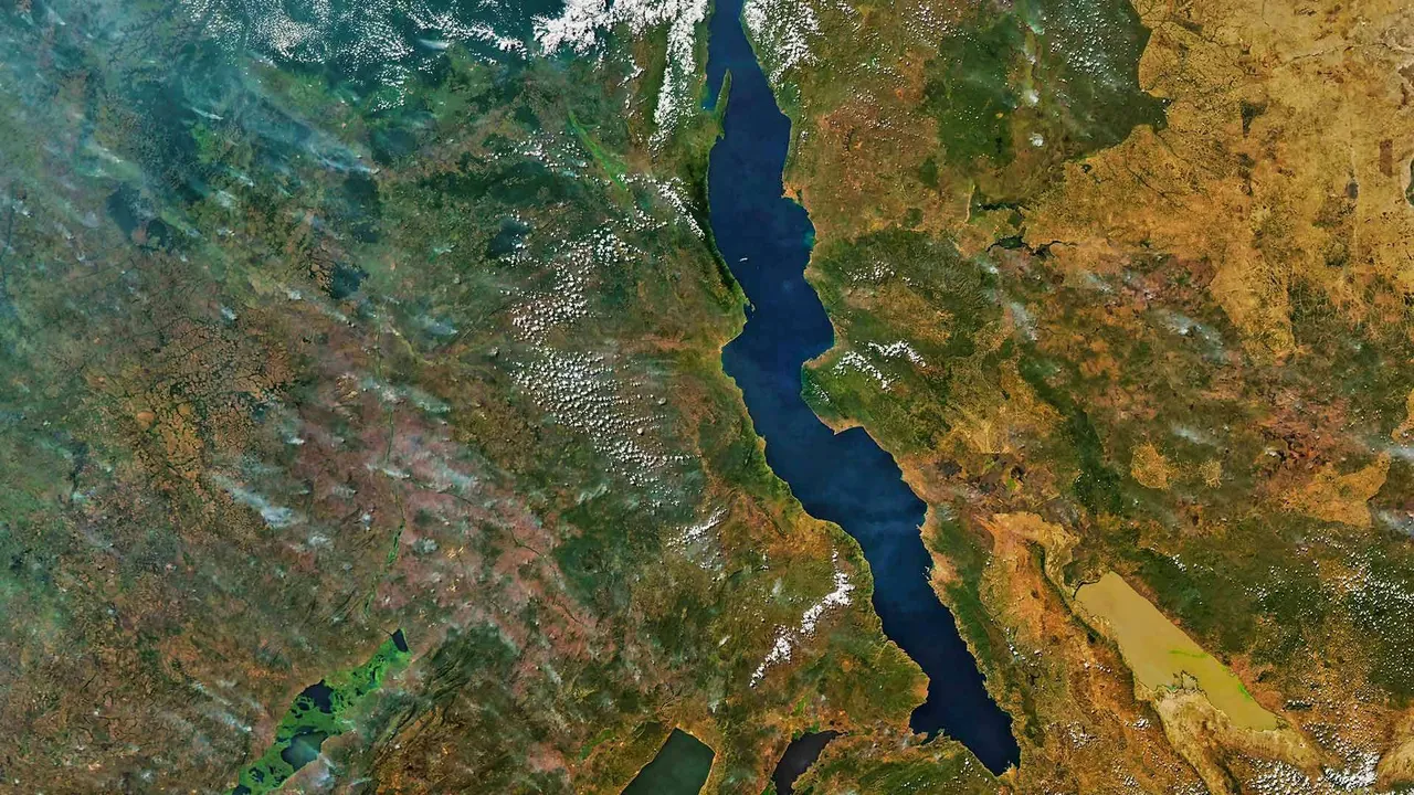 When water draws the line