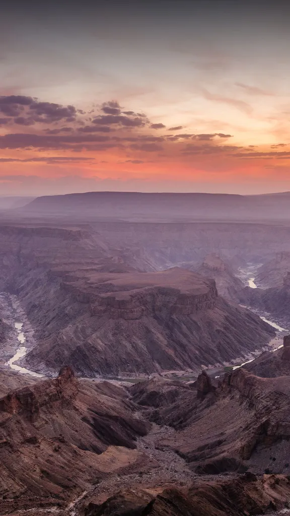 アフリカ最大の渓谷